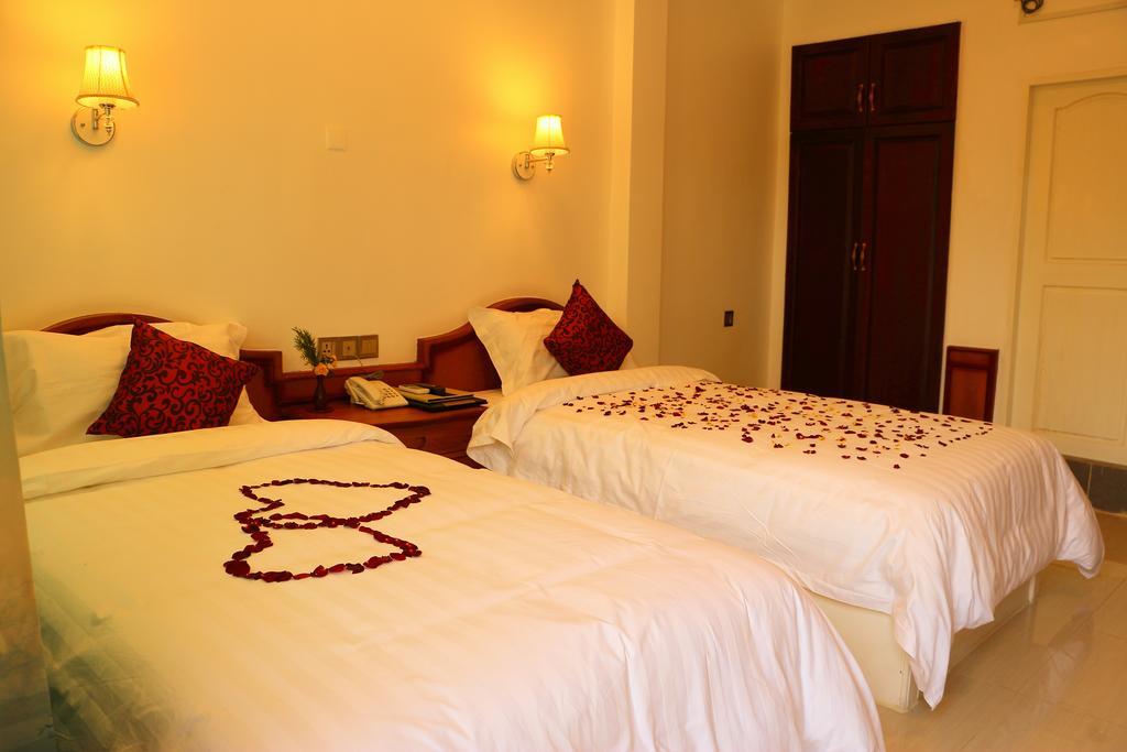 Mandalay White House Hotel Habitación foto