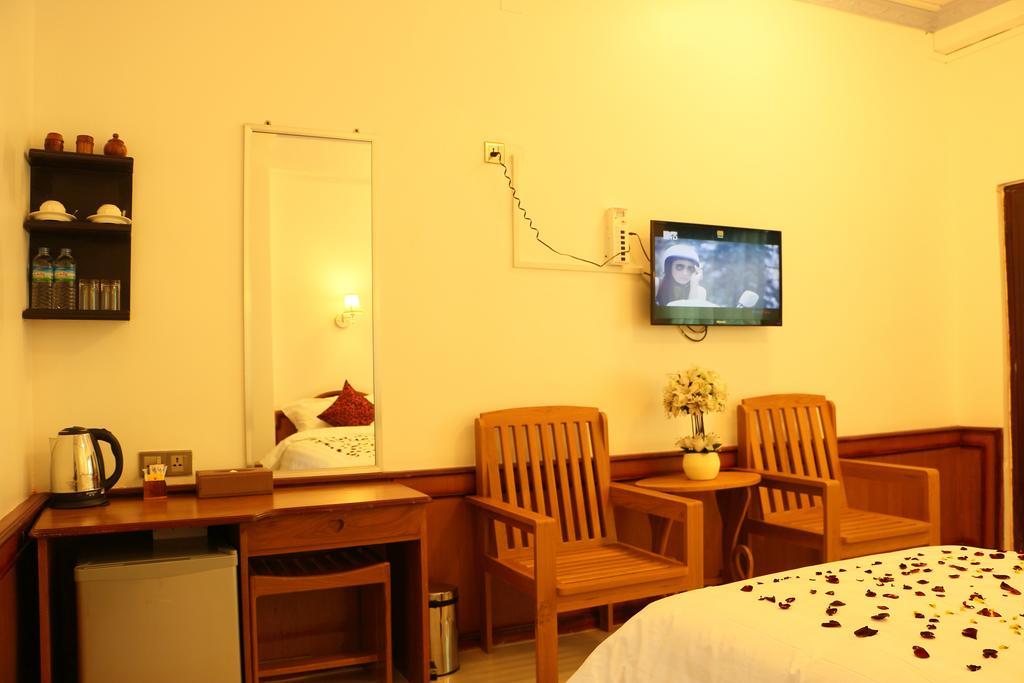 Mandalay White House Hotel Habitación foto