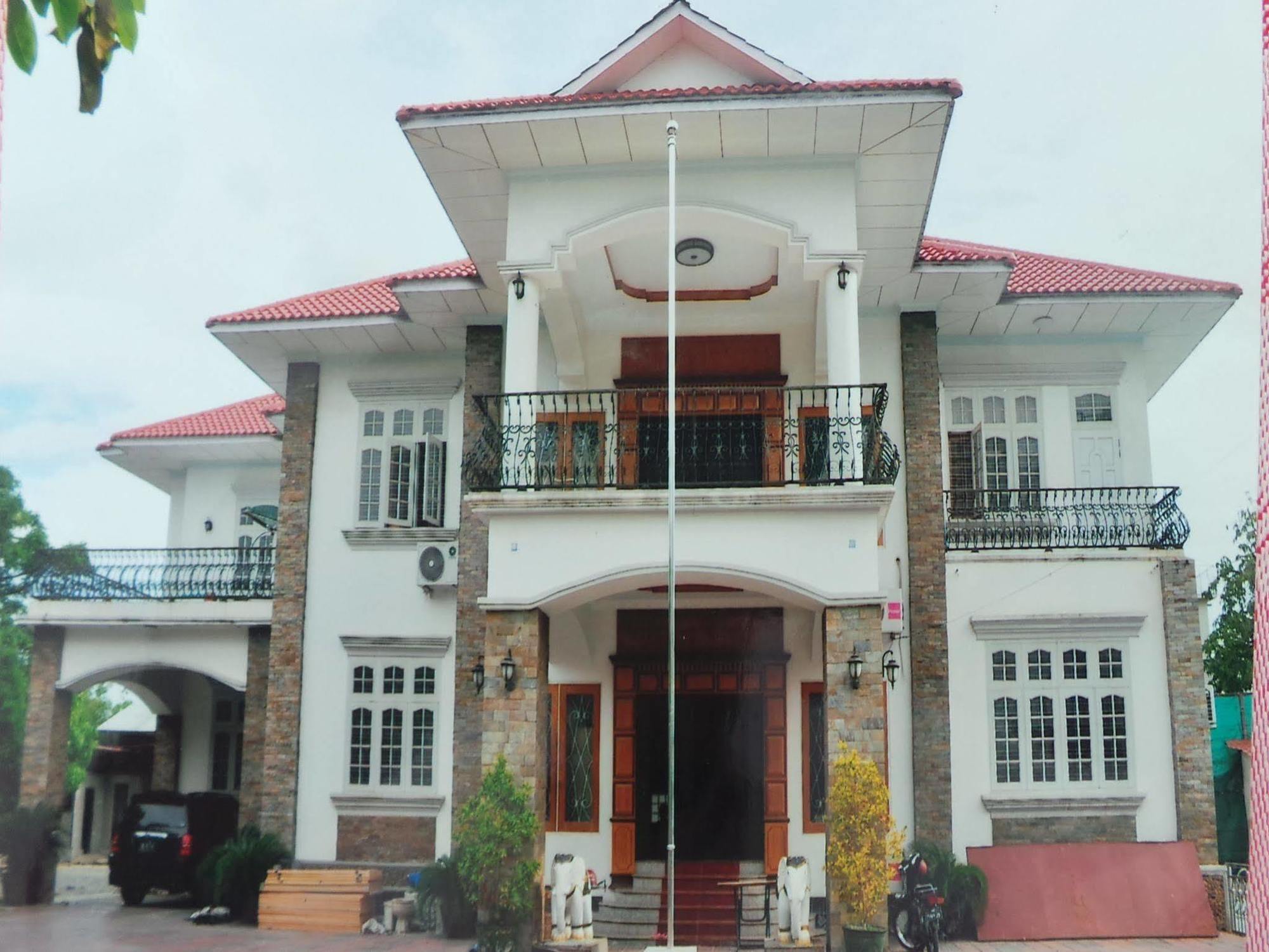 Mandalay White House Hotel Exterior foto